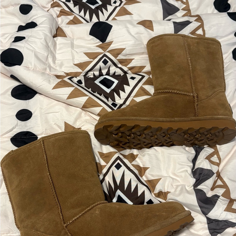 BearPaw Brown Winter Boots